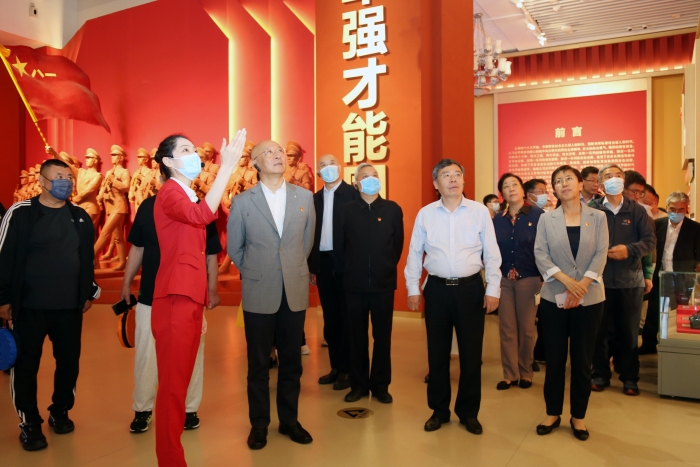 参观1