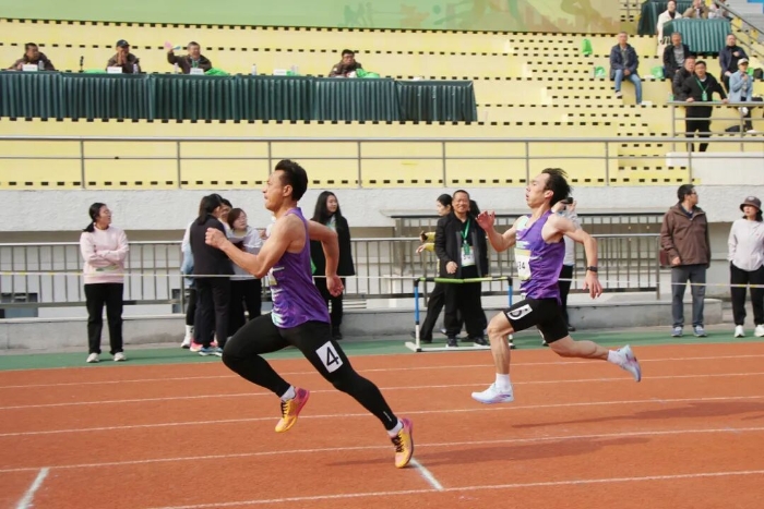 24.男子100米短跑.jpg