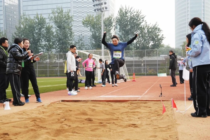 31.女子跳远.JPG